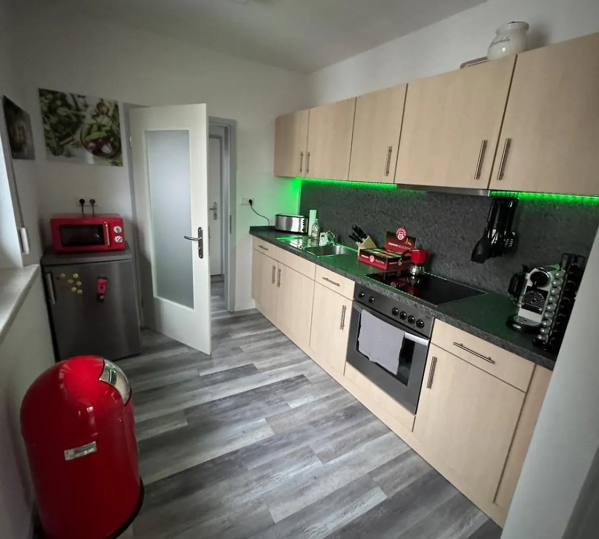 3-Room Bungalow For Rent Schulzendorf Apartment