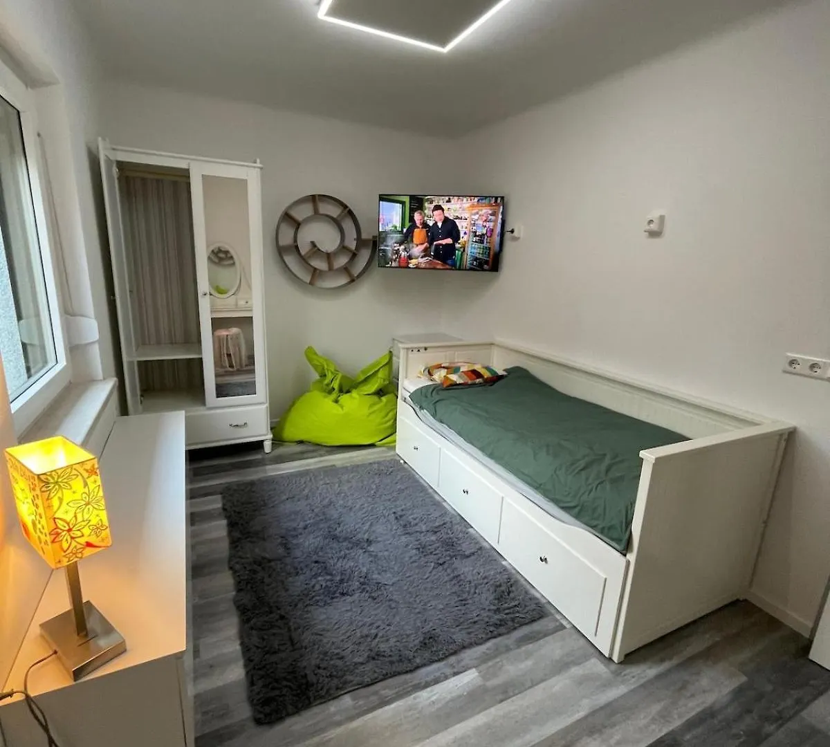 3-Room Bungalow For Rent Schulzendorf Germany